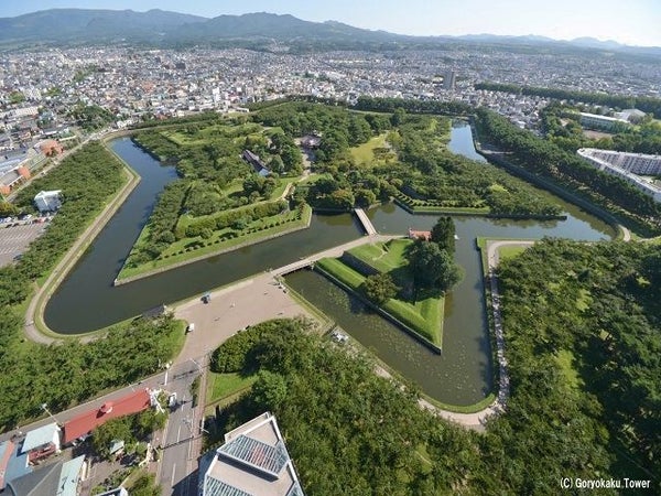 【早90】◆名古屋駅発着◆【ジャンボマーチ・添乗員同行】湯の川温泉 HAKODATE海峡の風 に連泊!シルバーウィークに新幹線で行く「函館・松前・江差」と道南グルメ旅3日間<ホテルランクアッププラン>【こだわりの食】【四季の風景】1